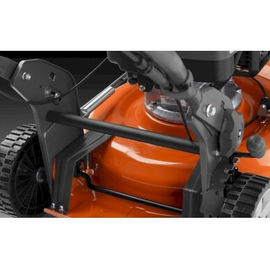 Husqvarna LB 251S  2